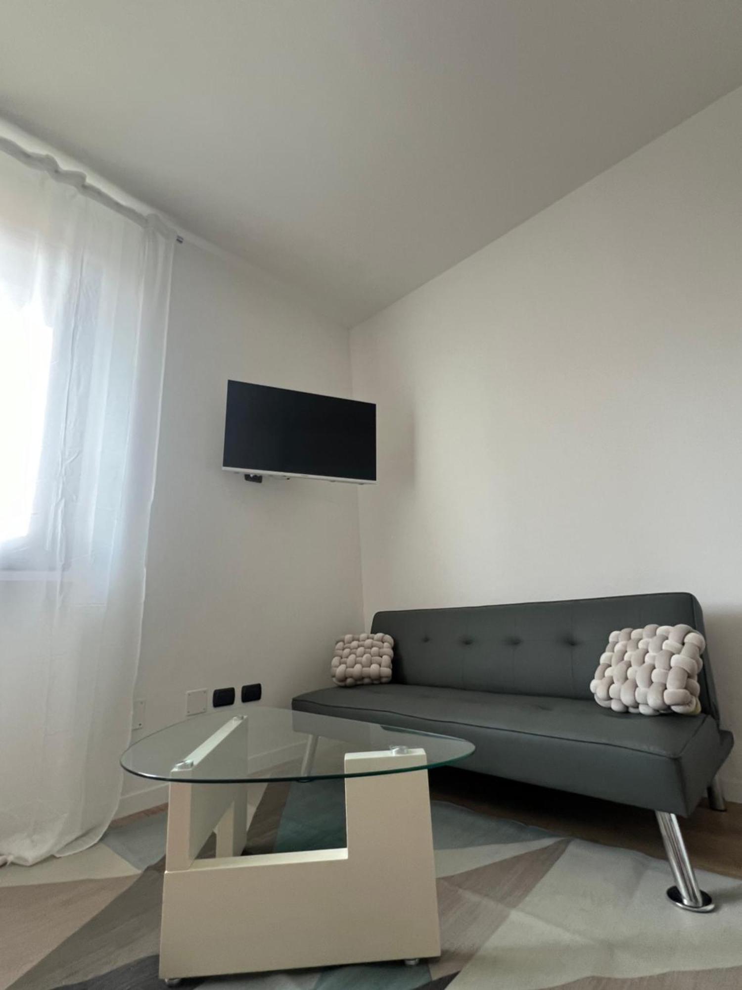 Monolocale Ovidio Aparthotel Milano Eksteriør bilde